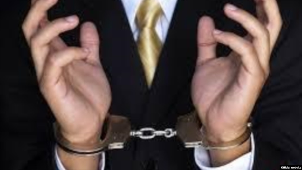 "Муқовимат"-и раҳбарони 40 идора бо коррупсия дар Тоҷикистон. Фасод кам мешавад?