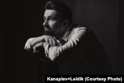 Саша Чарнуха, фота Kanaplev+Leidik