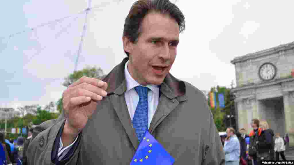 Diplomatul Consiliului Europei, Gunnar Wiegand, se alătură moldovenilor...