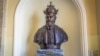 Скульптура короля Данила в будівлі Львівської ратуші. Король Данило – король Русі, правитель Королівства Руського (1238–1264). Великий князь Київський (1239–1241)