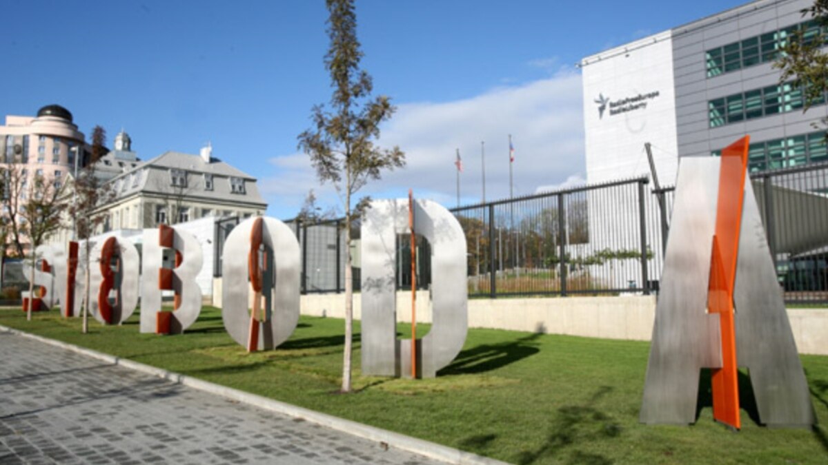 „რადიო თავისუფლების“ გარეშე საქართველოში მედია გაღარიბდება, ვითარება დამძიმდება - ქარტია