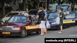Таксі ў Менску, ілюстратыўнае фота