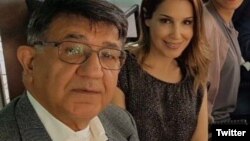 مسعود مصاحب در کنار دخترش