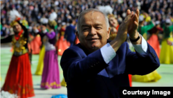 Өзбекстан президенті Ислам Каримов Наурыз мерекесінде жүр. Ташкент, 21 наурыз 2015 жыл. 