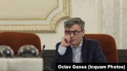 Virgil Popescu, ministrul Economiei, va avea o întâlnire cu comisarul pentru Concurență