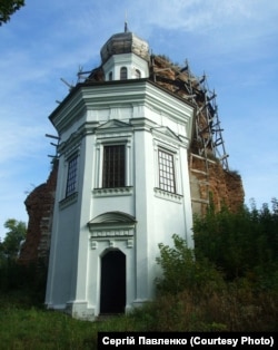 Покровська церква в селі Дігтярівка Новгород-Сіверського району Чернігівської області