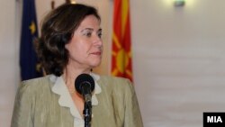 Директорката на Директоратот за проширување на ЕУ за Македонија, Александра Кас Грање.