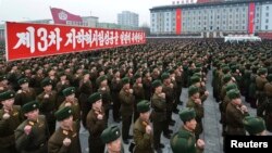Војската на Северна Кореа на прославата на третиот нуклеарен тест во минатиот месец.