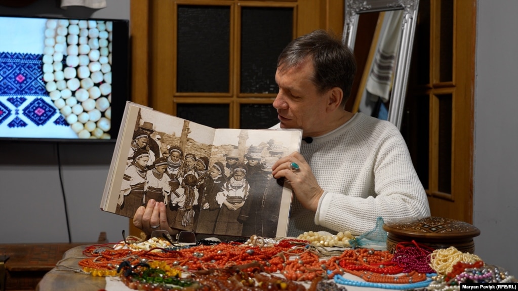 Юрій Мельничук, дослідник українського народного строю