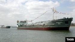 Танкер пароходства "Волготанкер", отправившийся в порт Туркменбаши в Туркменистане. Архивное фото