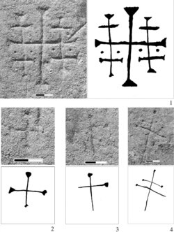 Хрести, зображені на стінах
