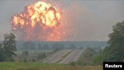 Пожар на складе боеприпасов в Винницкой области Украины.