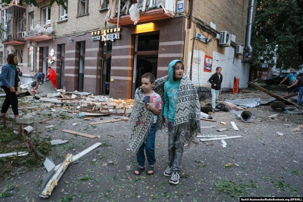 Sulmi ndodhi në kohën kur përpjekjet e udhëhequra nga Shtetet e Bashkuara për t’i dhënë fund luftës mbi trivjeçare në Ukrainë, po hasin në vështirësi.