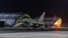 Një avion luftarak kthehet në bazë pasi i sulmoi caqet ushtarake në Jemen, 12 janar 2024.

