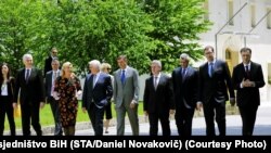 U trci za najvećeg populistu na Zapadnom Balkanu: Predsedavajući Predsedništva BiH Dragan Čović, predsednica Hrvatske Kolinda Grabar Kitarović, predsednik Nemačke Frank-Valter Štajnmajer, predsednik Slovenije Borut Pahor, predsednik Makedonije Đorđe Ivanov, predsednik Kosova Hašim Tači, predsednik Srbije Aleksandar Vučić