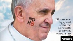 Papa Francisc pe site-ul revistei pentru drepturile comunității gay The Advocate