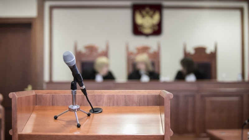 Суд в Москве постановил взыскать с оппозиционеров 3,4 млн рублей