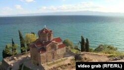 Безконтролно строителство застрашава Охридското езеро в Северна Македония