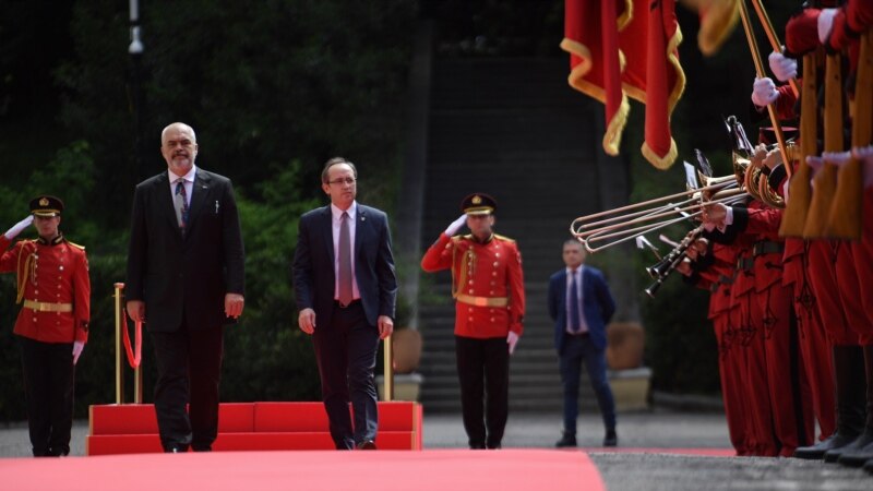 Marrëveshje pa fund mes Kosovës dhe Shqipërisë