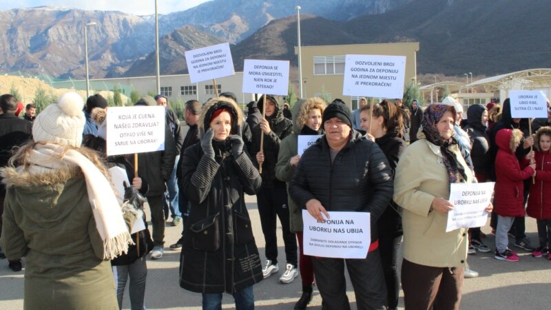 Mostar: Mirni protest građana i aktivista ispred deponije Uborak
