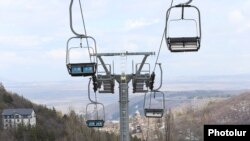 Armenia -- A cable car at the empty ski resort of Tsaghkadzor, March 15, 2020.