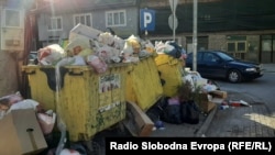 Ѓубре во Тетово, преполни контејнери