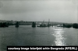 Izgradnja Starog savskog mosta, Beograd, 1942.