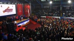 Armenia - President Serzh Sarkisian speaks at the official launch of his Republican Party's election campaign in Yerevan, 5Mar2017.