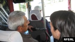 Янги тартибга кўра¸узоқ масофага чиққан йўловчилар тонгни автобус ичида оттирадилар.