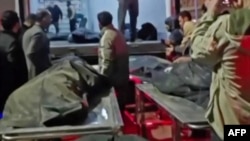 „Era o grămadă de cadavre”. Iranienii care își părăsesc țara descriu amploarea represiunilor 