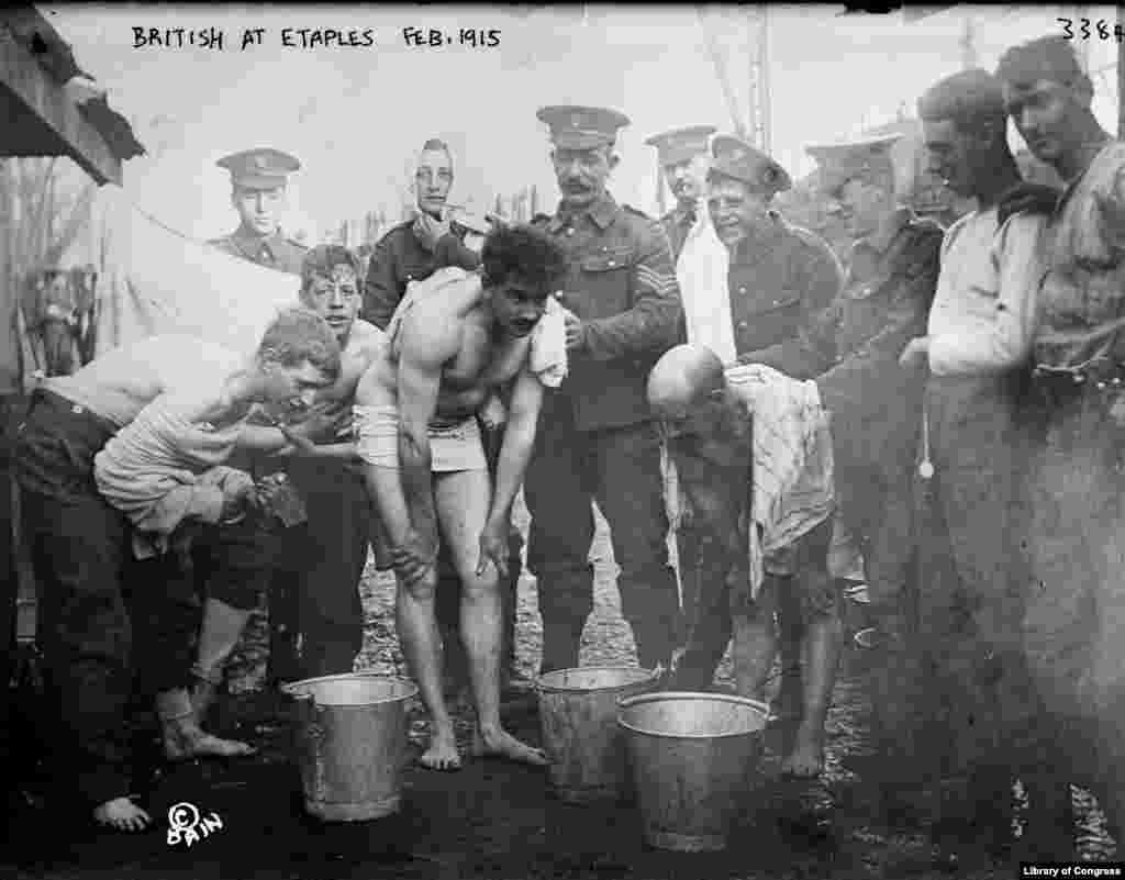 The Etaples camp (pictured in 1915) was filled by a constant rotation of war-fatigued soldiers and located alongside farms filled with ducks, geese, and pigs. Pig cells share similarities with both bird and human cells and the animals are known as intermediaries capable of passing virulent new influenzas from birds to people. &nbsp;