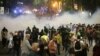 Багатотисячний протест у Грузії проти «закону про іноагентів»: поліція застосувала перцевий газ та водомети (відео)
