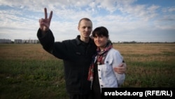 Дашкевич разом із дружиною після звільнення