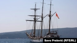 Vojni brod Jadran, arhivska fotografija