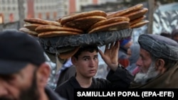 د پلازمېنې کابل یوه څنډه د روژې په مبارکه میاشت کې