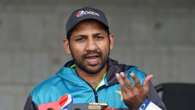 Пакистан: крикет оюнчусу расисттик сөзүнөн улам оюндан четтеп калды 