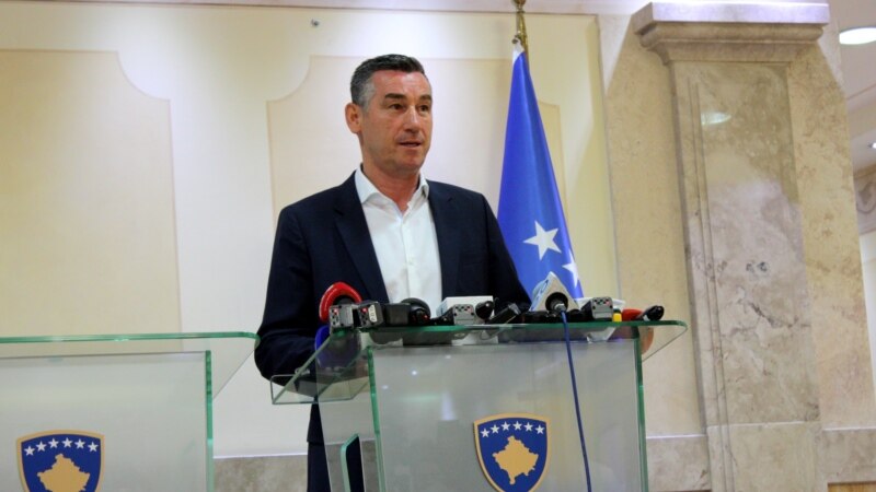 Весели: Нема да има поделба на Косово