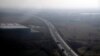 România are puțin peste 800 de kilometri de autostradă, rețeaua slabă de infrastructură fiind de nenumărate ori sursă de critici