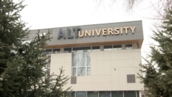 Студент напал на преподавателя с ножом в Алматы