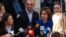 Reporteri înregistrând o declarație a președintei Maia Sandu după alegerile parlamentare din 28 septembrie 2025, la Chișinău.