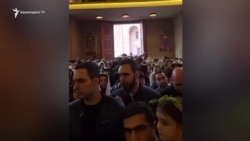 Փաշինյանն արդարացնում է հարվածը, թիմակիցը՝ հեգնում