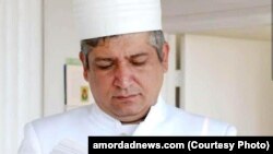 آرش کسروی، موبد زرتشتی