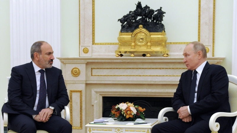 Lideri armen i kërkon ndihmë Putinit për të burgosurit e luftës në Azerbajxhan