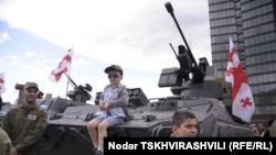 Военная продукция «Дельты» на «индустриальном параде» в Тбилиси (архивное фото)