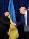 Президенты Украины и США Владимир Зеленский и Дональд Трамп во время пресс-конференции. 28 декабря 2025 года