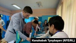 Алматыдағы сайлау учаскелерінің бірі. 9 маусым 2019 жыл. 