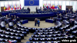 La dezbaterea rezoluției în Parlamentul European