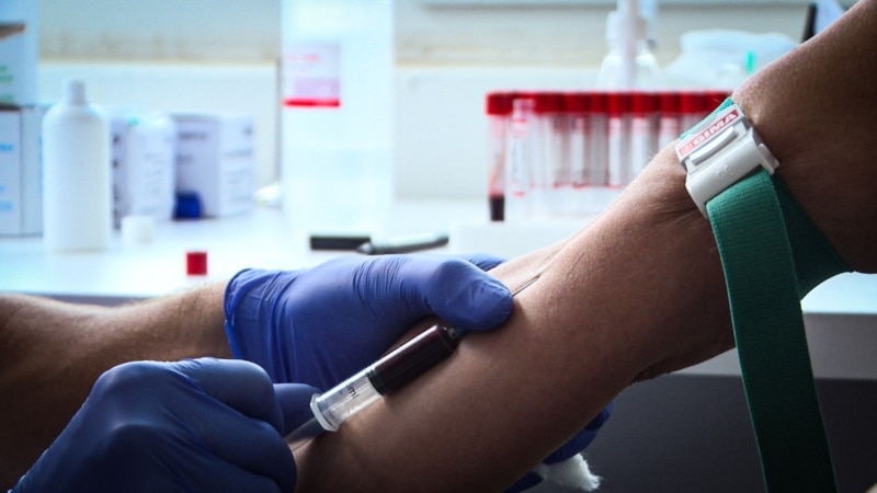 Testimi serologjik deri në 50 euro, për PCR ende në pritje për material për testim 