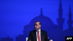 Turski predsednik Redžep Tajip Erdogan, maj 2016.