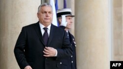 Orbán Viktor 2024. január 5-én Párizsban Jacques Delors korábbi bizottsági elnök temetésén